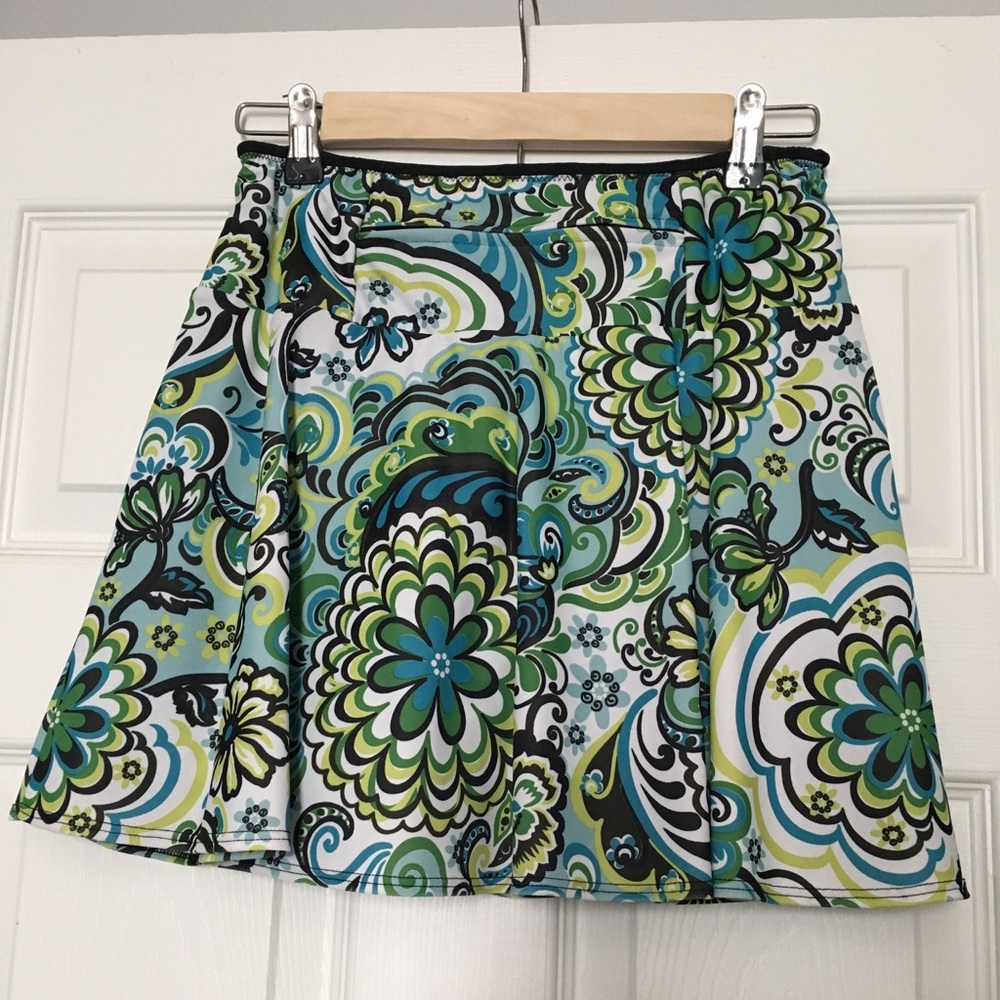SparkleSkirts brand running skirt
